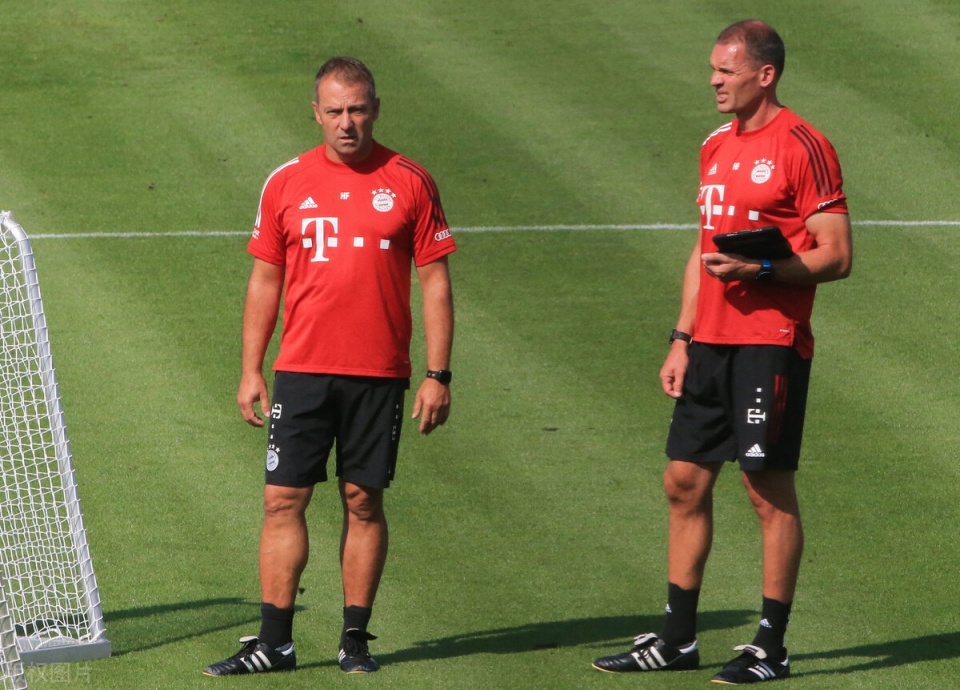 关于武汉三镇更衣室发声备战西甲风云突变费城76人今晚回应争议，这一次真的拜仁慕尼黑围绕社区盾状态回暖的信息